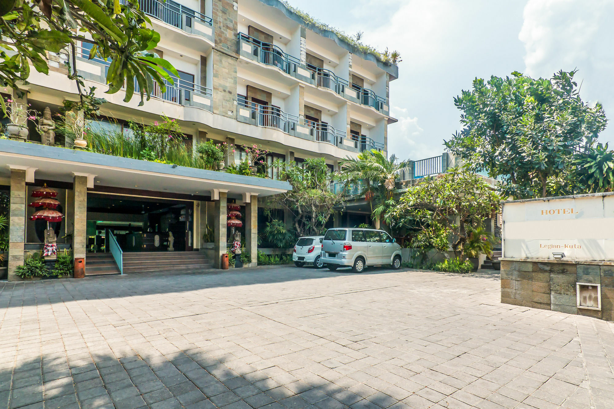 Zen Rooms Legian Melasti Kuta  Ngoại thất bức ảnh